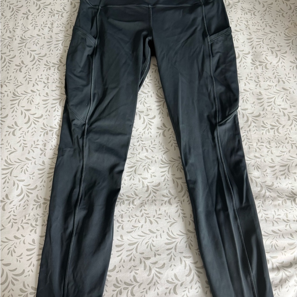 Lululemon charcoal Athletic leggings